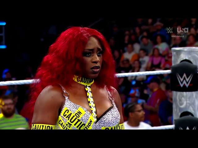 Naomi Interrupts Bianca Belair's Homecoming background