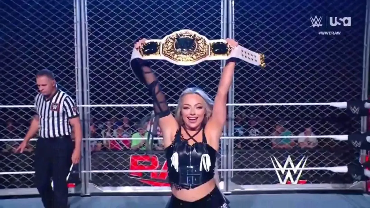Liv Morgan VS Becky Lynch 1/2