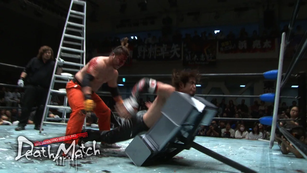 【DEATHMATCH SURVIVOR】Isami Kodaka vs Takumi Tsukamoto【DIGEST】 background
