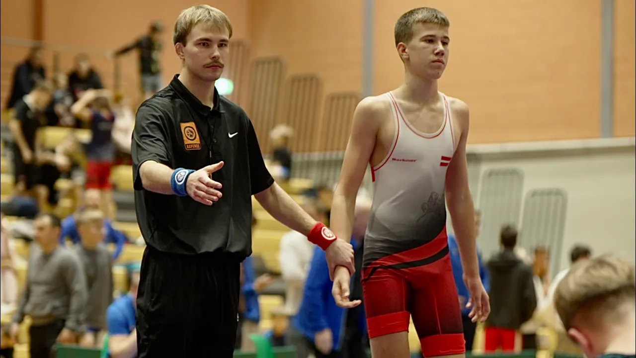 U17 Armands Licis (LAT) vs Timo Tamur Tanel (EST) 62kg. Freestyle boys youth wrestling tournament.