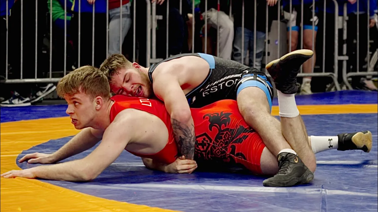 U20 Kasparas Juodelis (LTU) vs Andreas Välja (EST) 77kg. Greco-roman men wrestling. B-cam-man