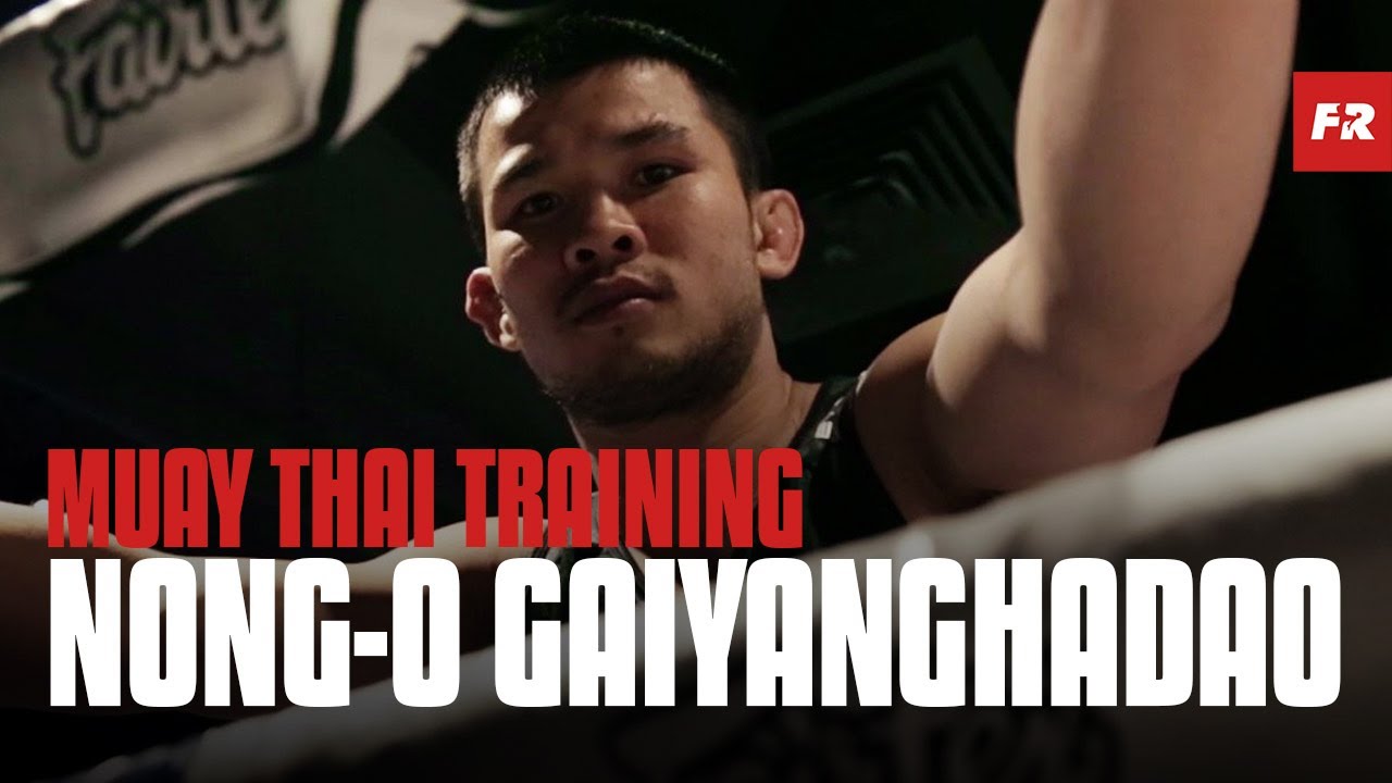 Nong-O Gaiyanghadao Muay Thai Training For Fight With Rodlek at ONE Championship background