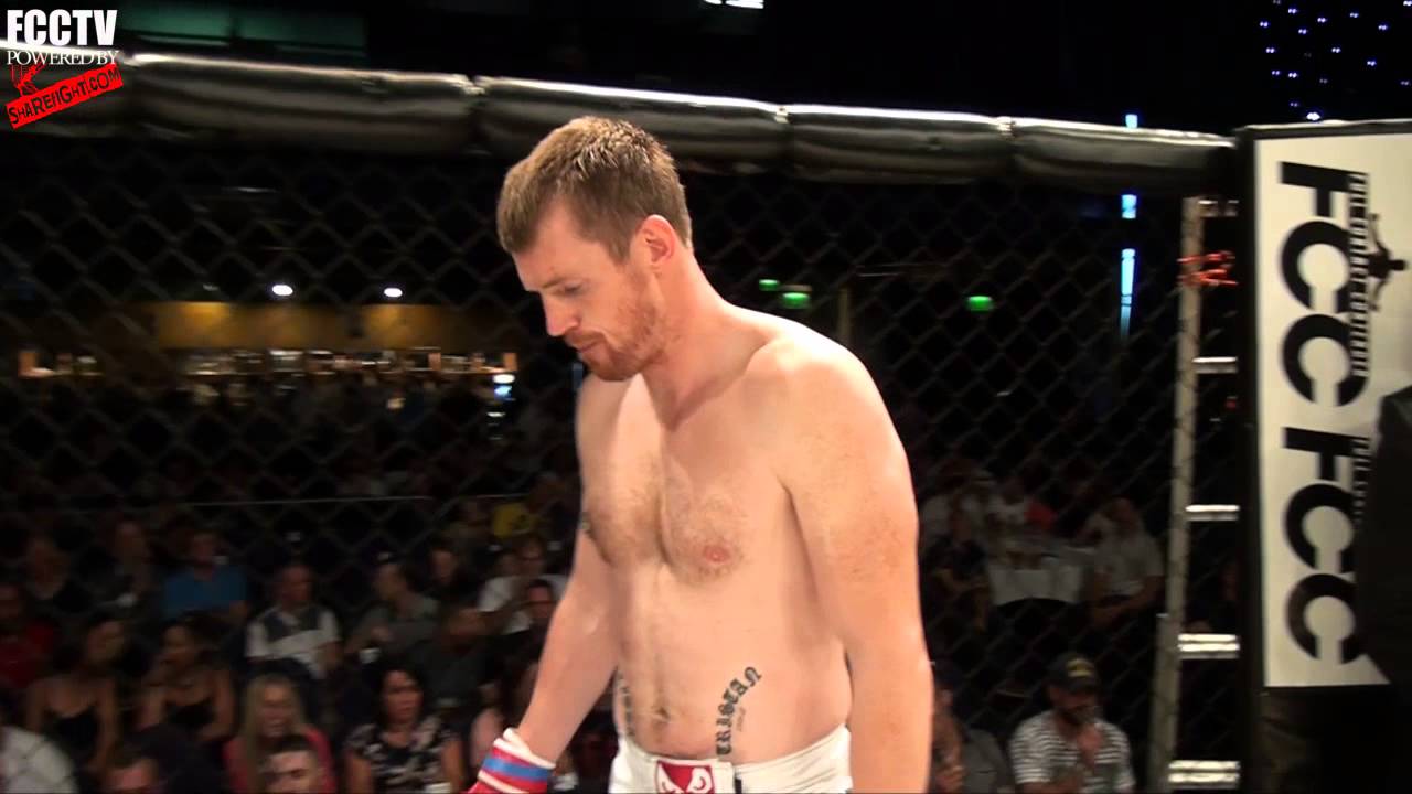 FCC 10: Craig Humphreys VS Jim Ratcliffe - Viral Video.
