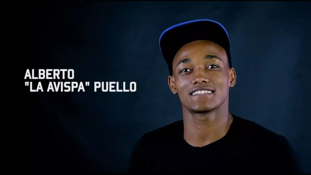 Alberto "La Avispa" Puello noche de combates background