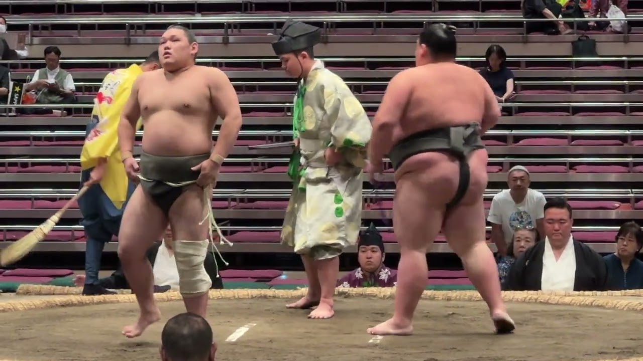 速報❗️二子山部屋 月岡 vs 魁佑馬【大相撲令和7年9月場所】11日目2025/09/24 Futagoyama TSUKIOKA vs KAIYUMA SEP 2025 DAY11 background