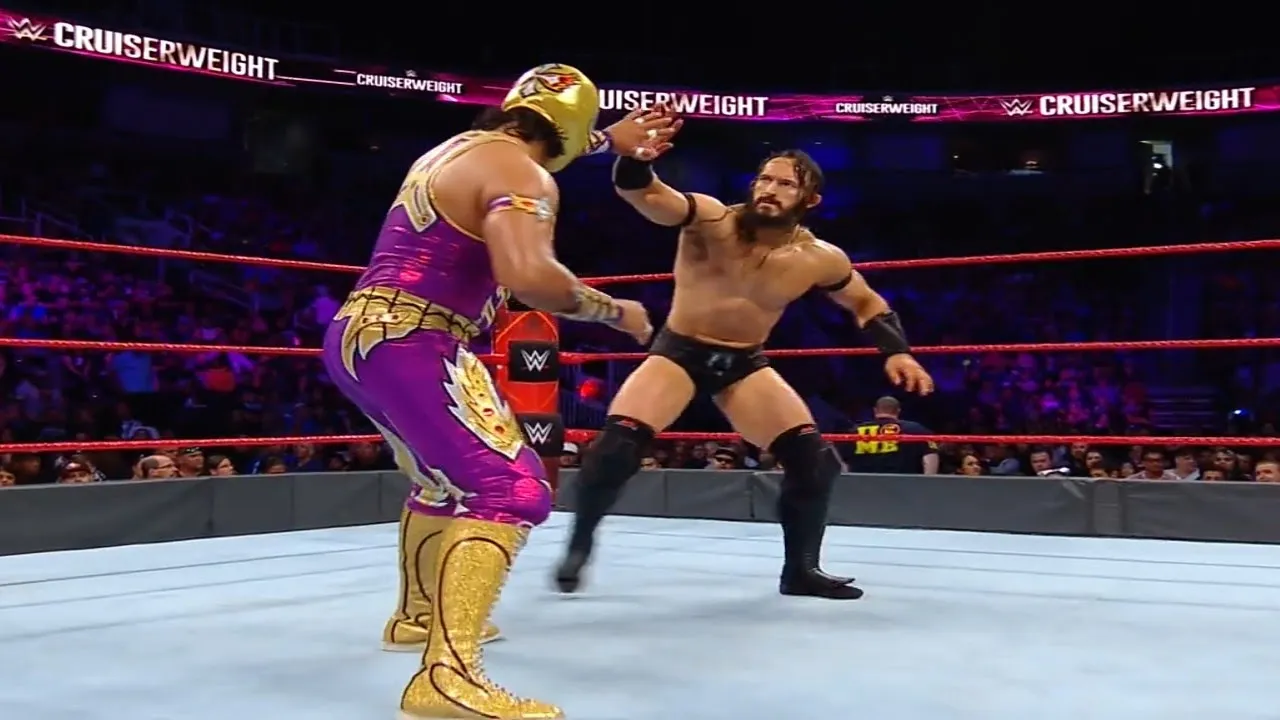 Gran Metalik 🇲🇽 vs. Neville ☄️(Raw 18/9/2017) backdrop
