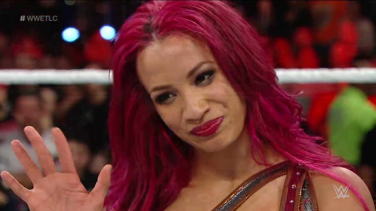 FULL MATCH: 1080pHD WWE Tables Ladders And Chairs Kickoff 2015 Becky Lynch vs Sasha Banks