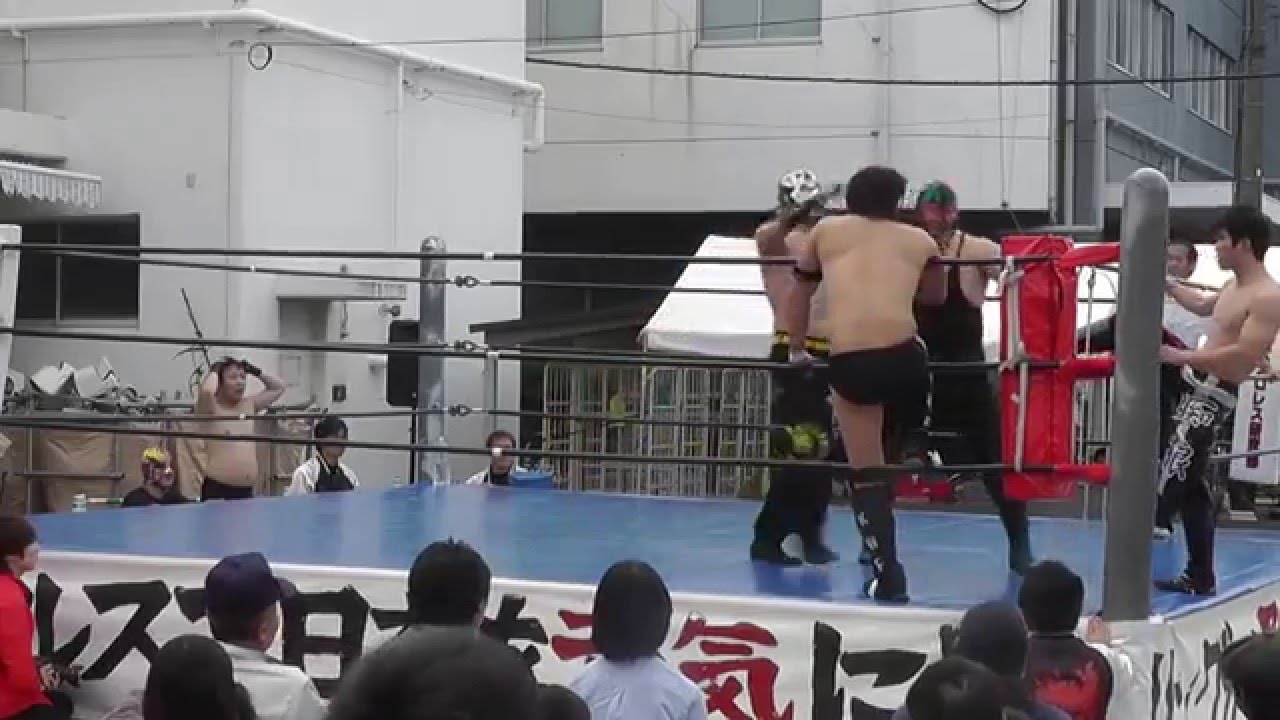 2015/11/23【4】第35回福岡流通センター大会 第2部 メインイベント 2-2 =九州産業大学プロレス研究部=