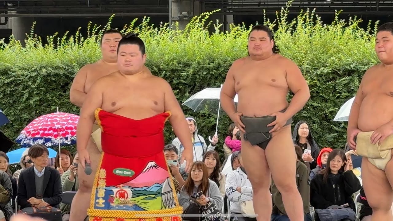 相撲甚句 蒼富士 熱海富士 伯桜鵬【伊勢ヶ濱部屋 出張稽古 in 新横浜】ISEGAHAMA stable training sessions in Yokohama 2025/10/25 background