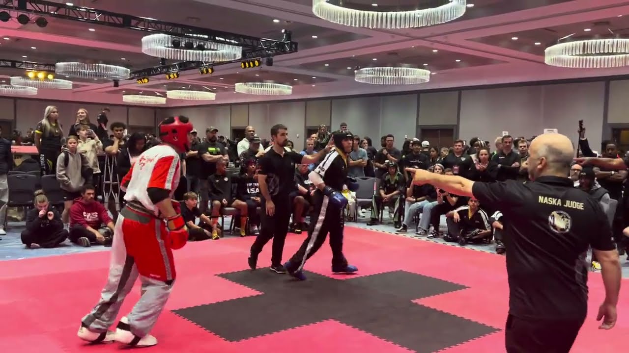 Alex Mancillas vs Kristhian Rivas Open Weight Sparring background
