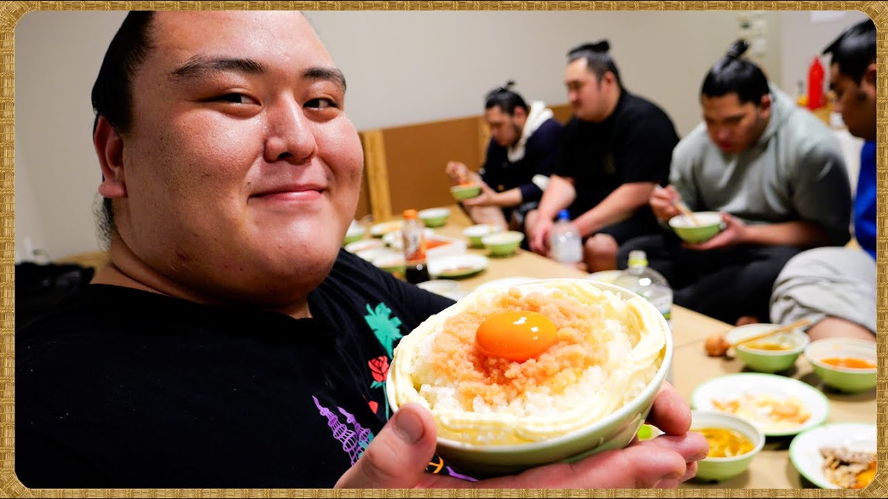 【相撲飯】明太マヨ卵かけご飯・うどん・豚しゃぶ・唐揚げ・トマトちゃんこ鍋 / 厚雅の中剃り background