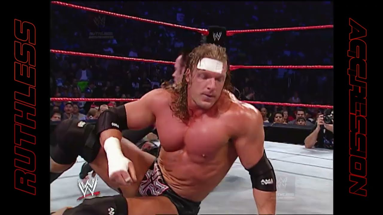 Triple H vs. Undertaker - #1 Contender Match | WWE RAW (2002) 1 background