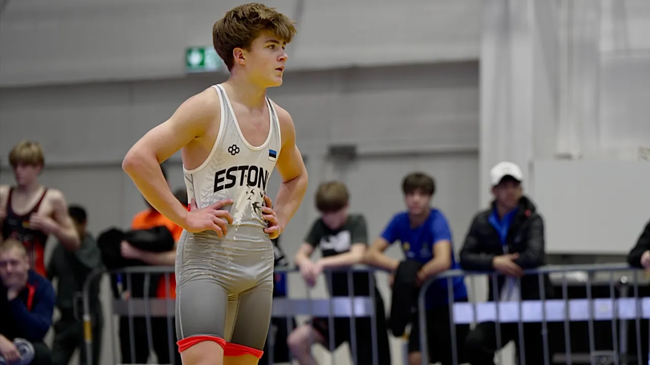 U15 Dominik Samuel (EST) vs Raul Mammadzadeh (AZE) 62kg. Greco-roman boys wrestling tournament.