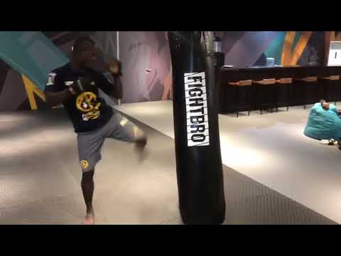 The AKO Show: MEET THE FIGHTERS (THE MARINE BOXER)