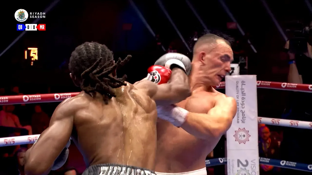 Craig Richards (ENGLAND) vs. Willy Hutchinson (SCOTLAND) | Fight Highlights #boxing #combat