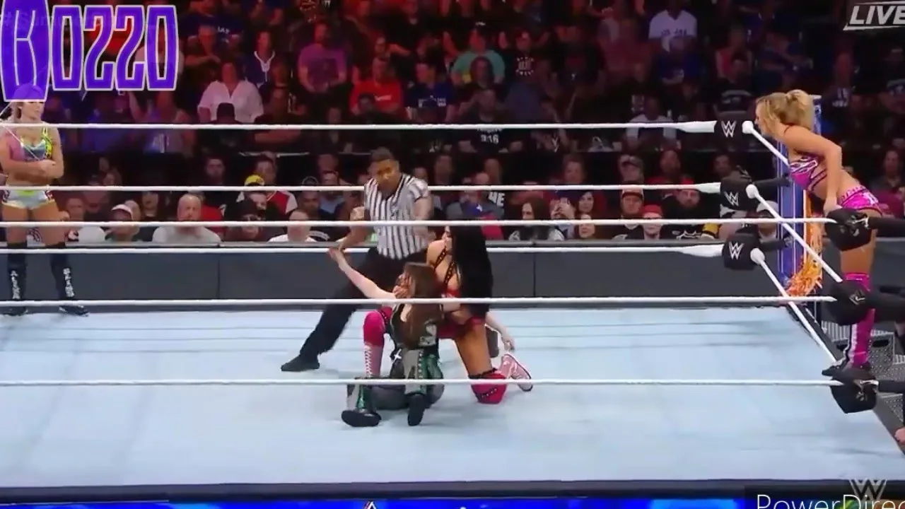 Alexa Bliss & Nikki Cross vs. The Iiconics
