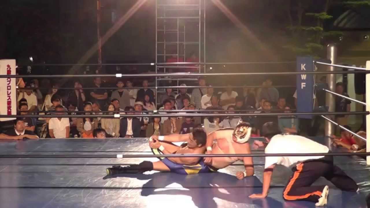 2014/10/4 九州産業大学プロレス研究部 第39回中洲まつり 2日目 メインイベント