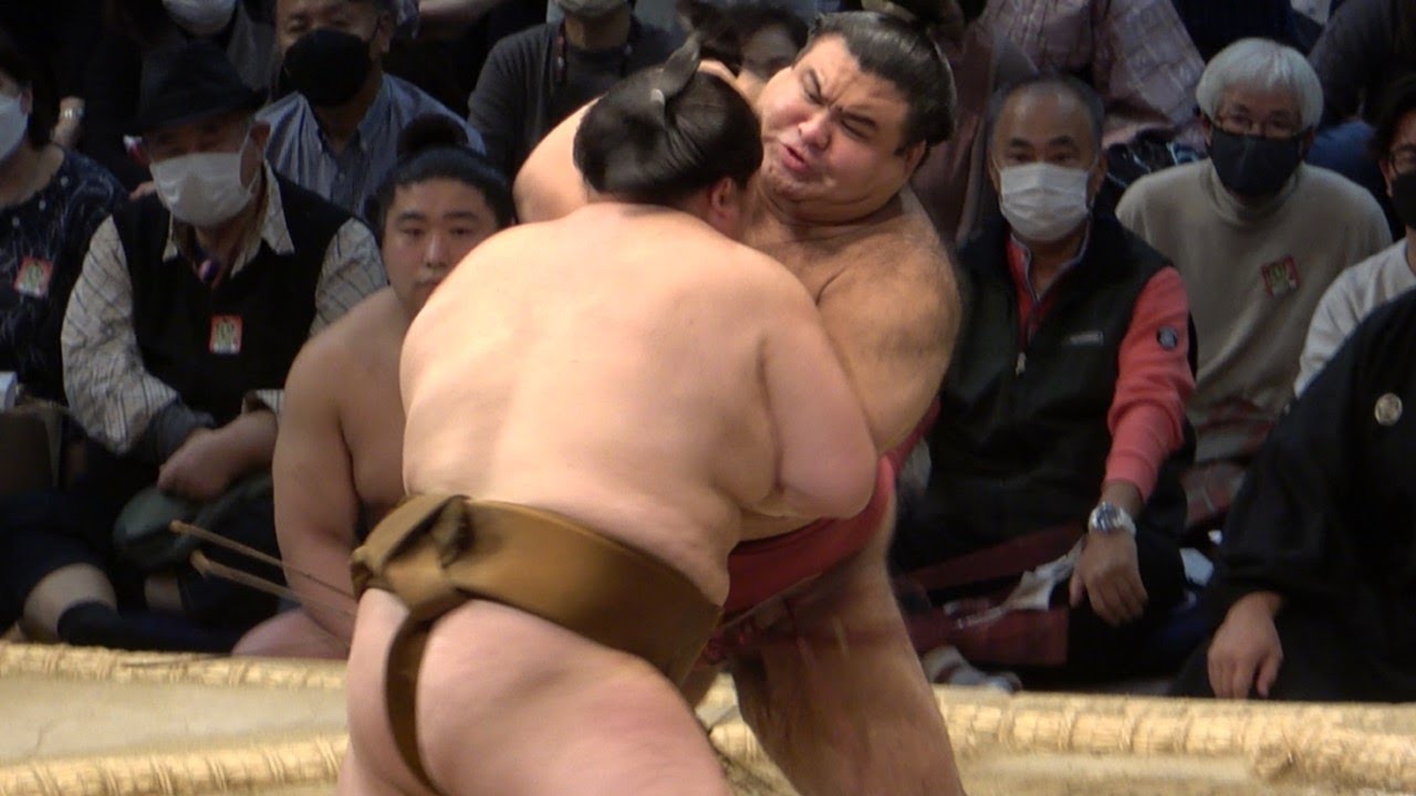 Nov 2022 Sumo, Day 13: Is it finally Takayasu's time?