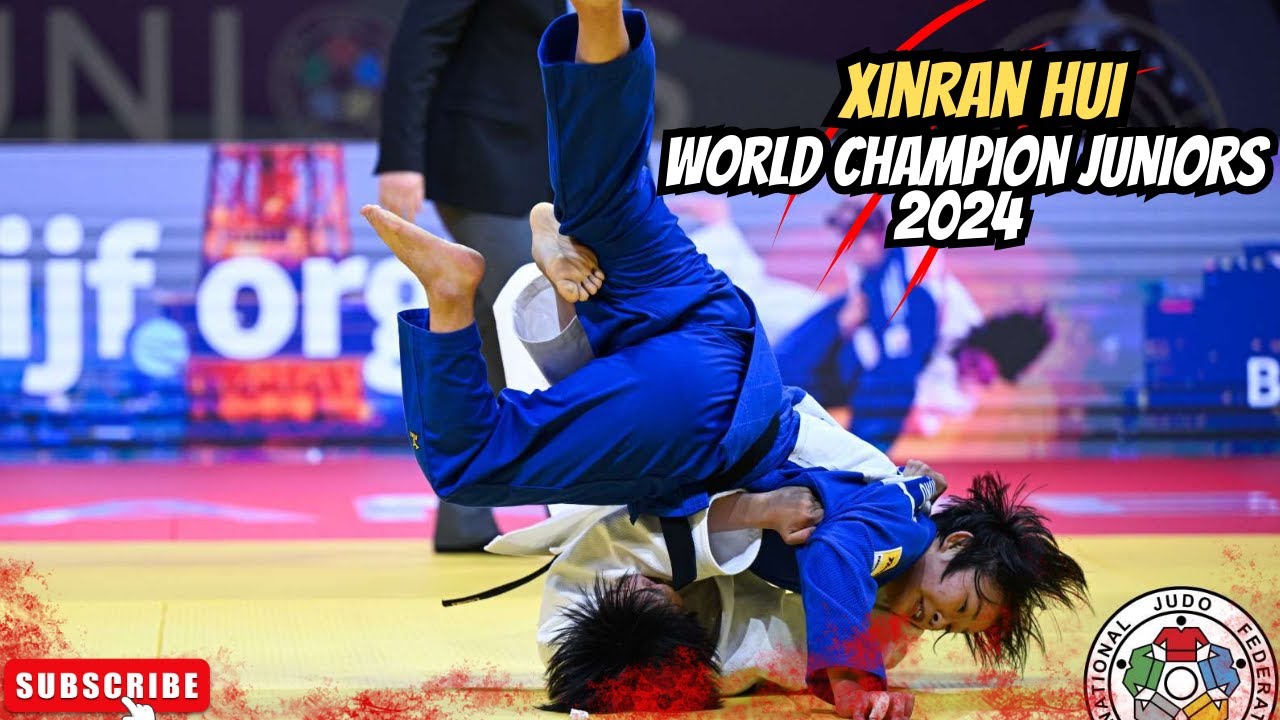 First world-level competition and it’s a gold medal! 👏 Xinran Hui is the junior world champion!🥇🇨🇳 backdrop