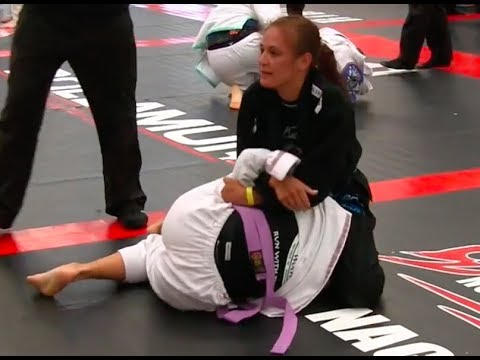 Girls Grappling Gi • Women Wrestling BJJ MMA Female background