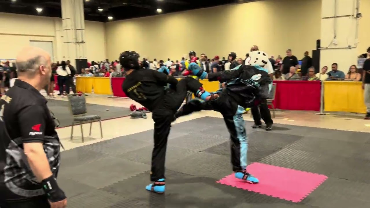 Antony Zangari vs Myles Omlor Men's Lightweight Sparring - US Capitol Classics 2025 background