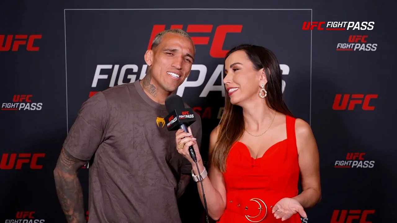Charles "do Bronxs" Oliveira comenta seus próximos passos no Octógono | UFC Vegas 110