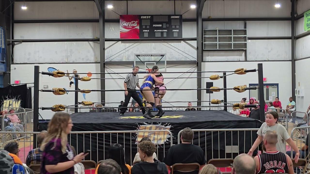Nahir Robles vs Leela Feist - ICW 10/5/24 background