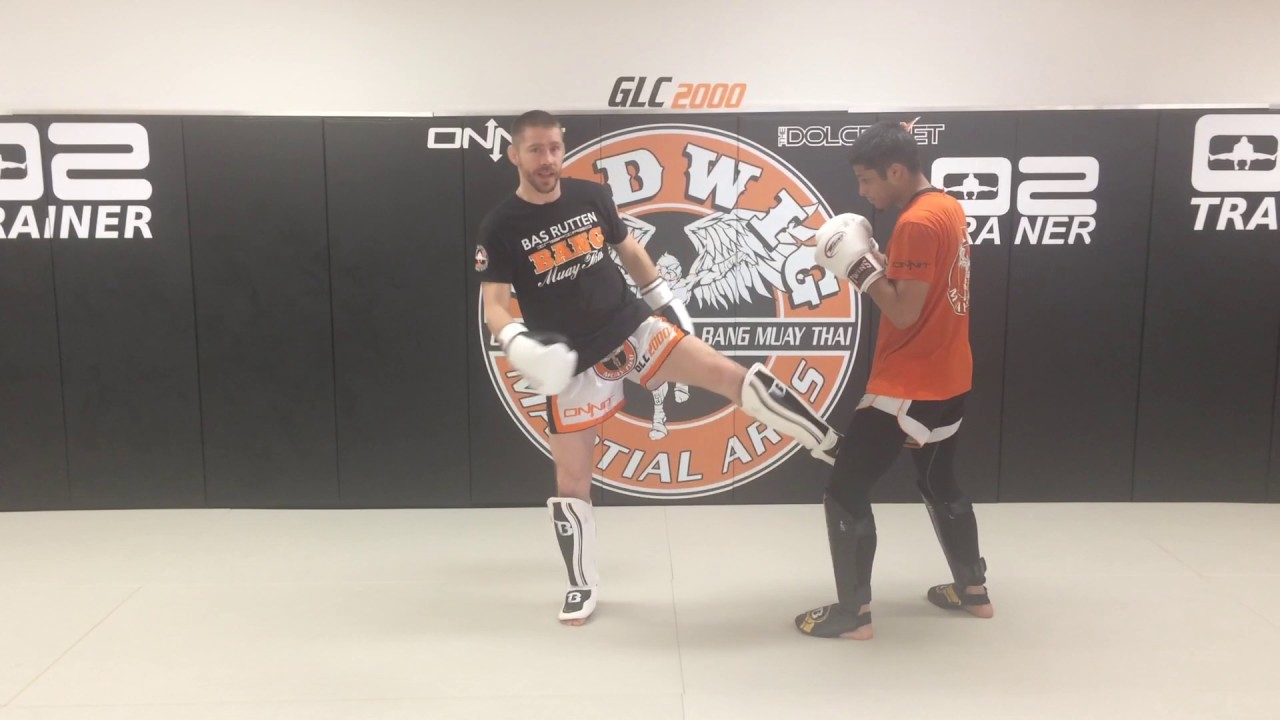 How to throw Ninja Combos
