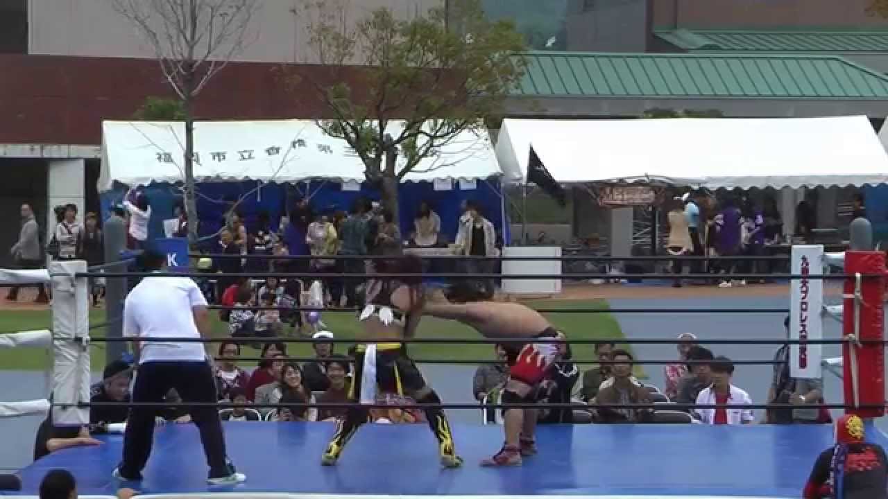 2013/11/2【1】第54回香椎祭 1日目 第1試合 =九州産業大学プロレス研究部= background