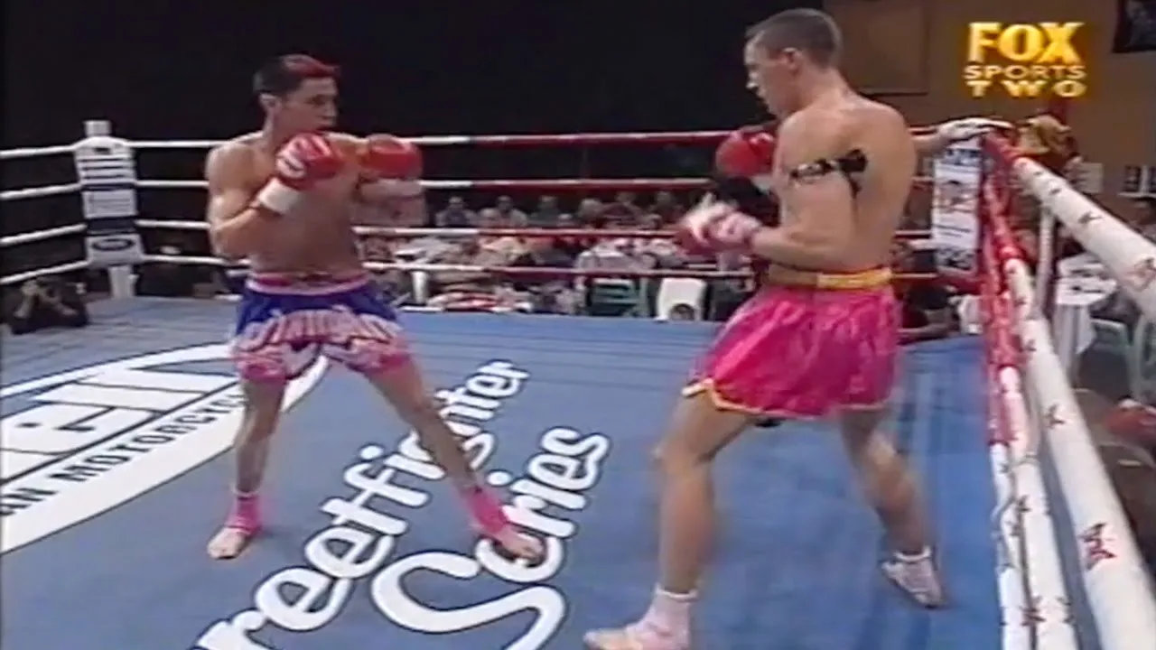 Bruce "Preacher" Macfie Vs Soren Mongkongtong - 1