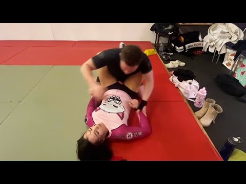 GIRL VS BOY WRESTLING GRAPPLING NOGI ROLL 💥#wrestling #grappling #mma #bjj 