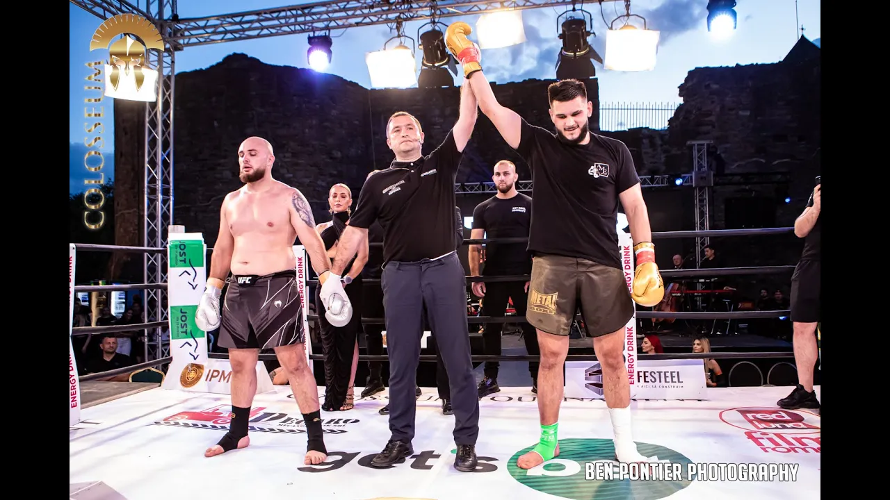 Colosseum Tournament 39: Marian Dunca vs Alin Nicola background