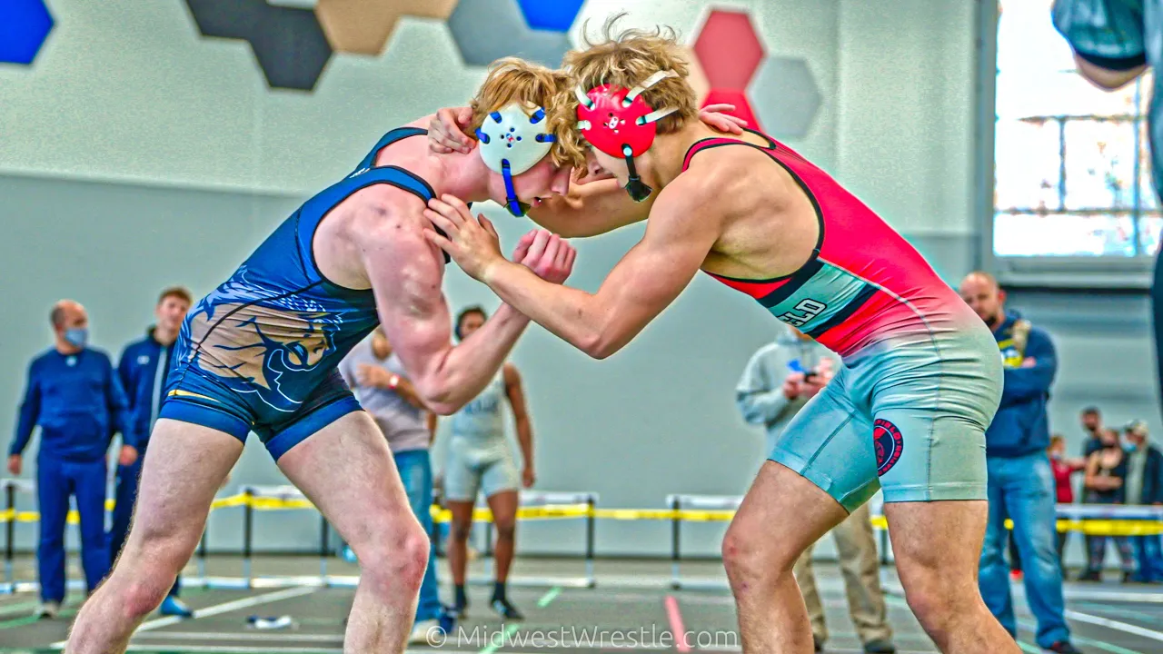 170 – Jackson Gillen {G} of Yorkville Christian IL vs. Aiden Cohen {R} of Deerfield IL
