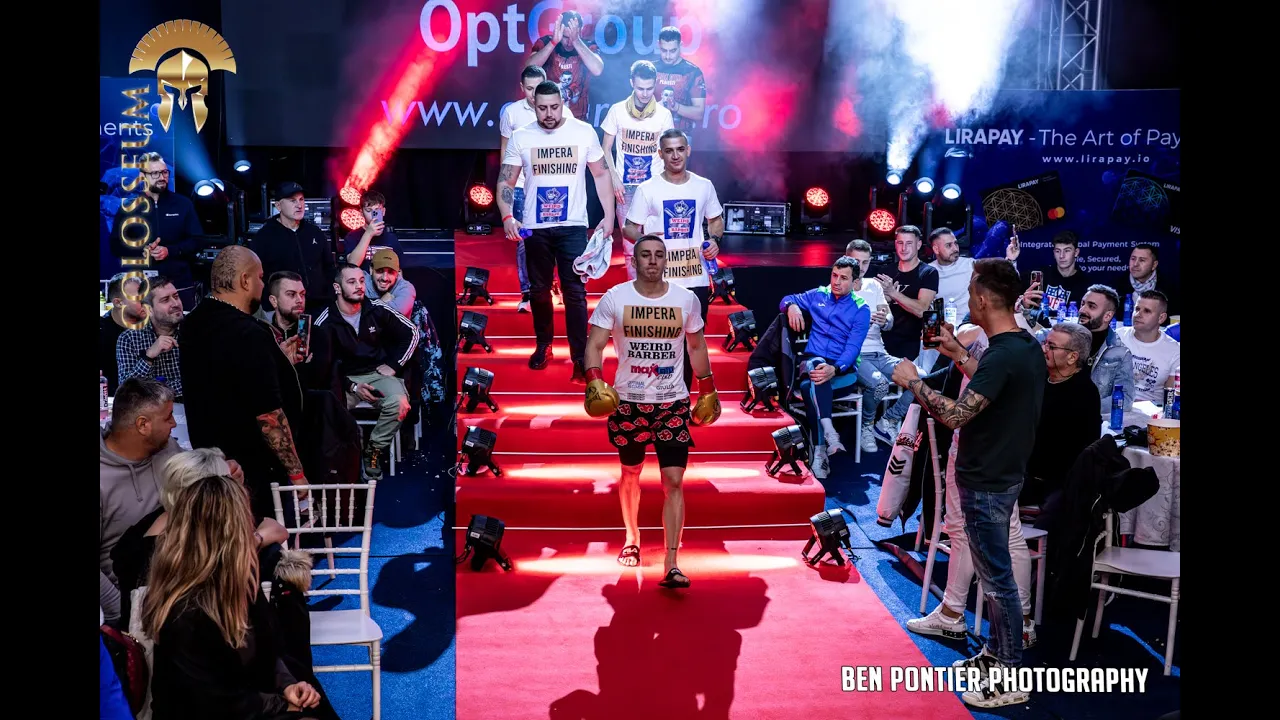 Campion Colosseum la "cocoş", ploieşteanul Daniel-Leonard Dragomir la al doilea knockout consecutiv! backdrop