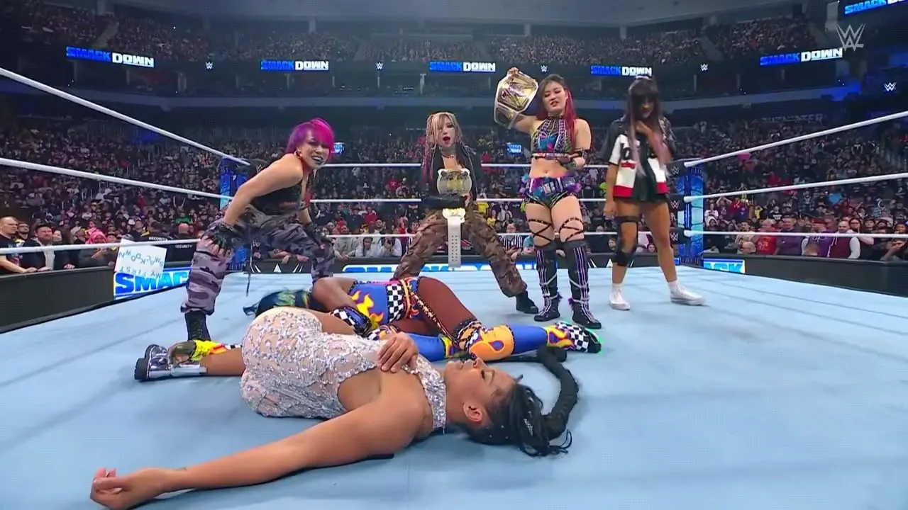 IYO Sky VS Naomi 2/2 background