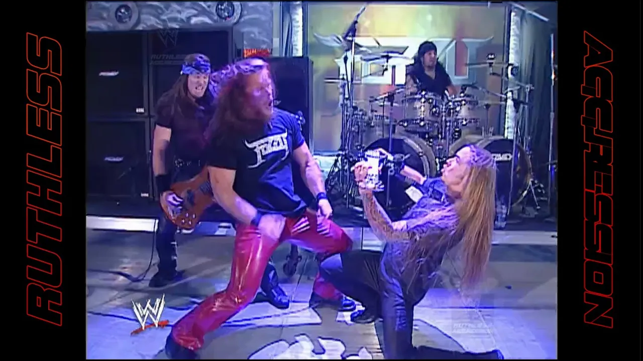 Fozzy on RAW | WWE RAW (2002) background
