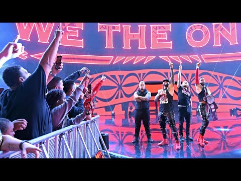 The Usos Entrance: WWE Raw, Dec. 5, 2022