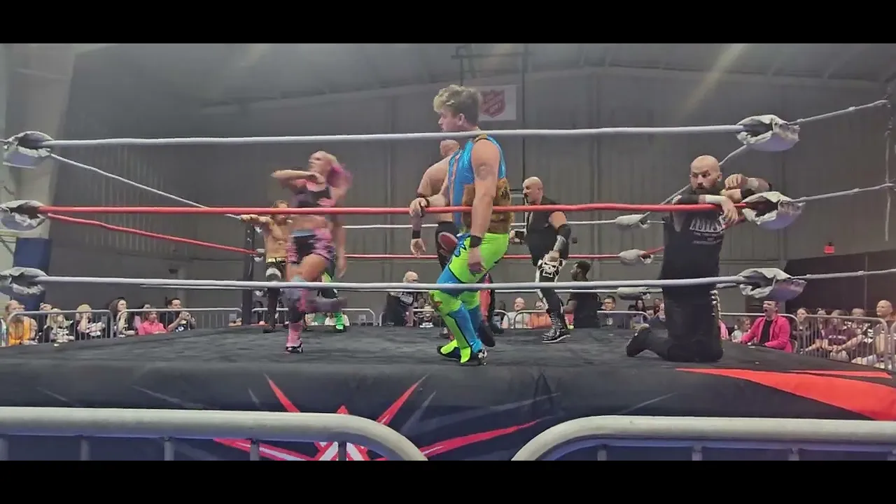 wwa Owensboro ky battle royal number  1 contender match