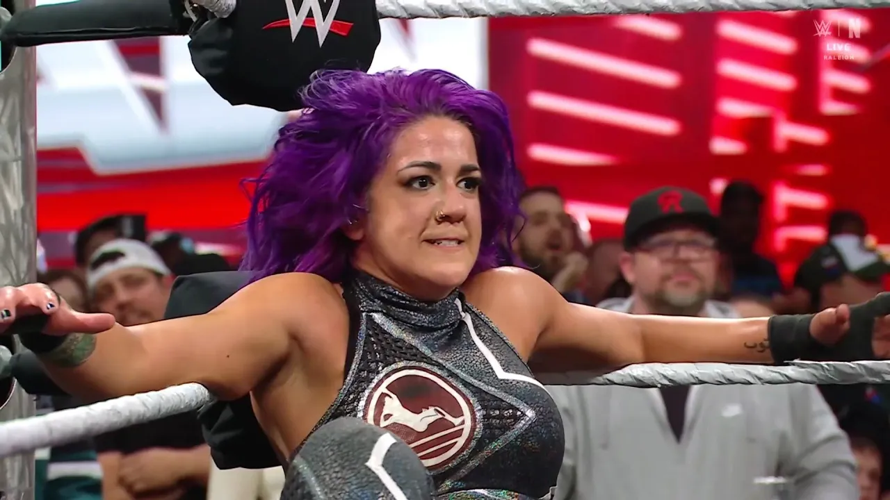 Raquel Rodriguez VS Bayley 2/2