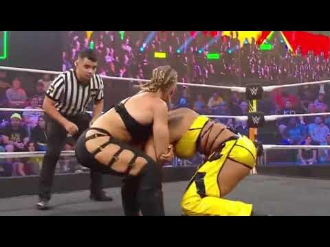 HIGHLIGHTS - IVY NILE & TATUM PAXLEY VS JAKARA JACKSON & LASH LEGEND background