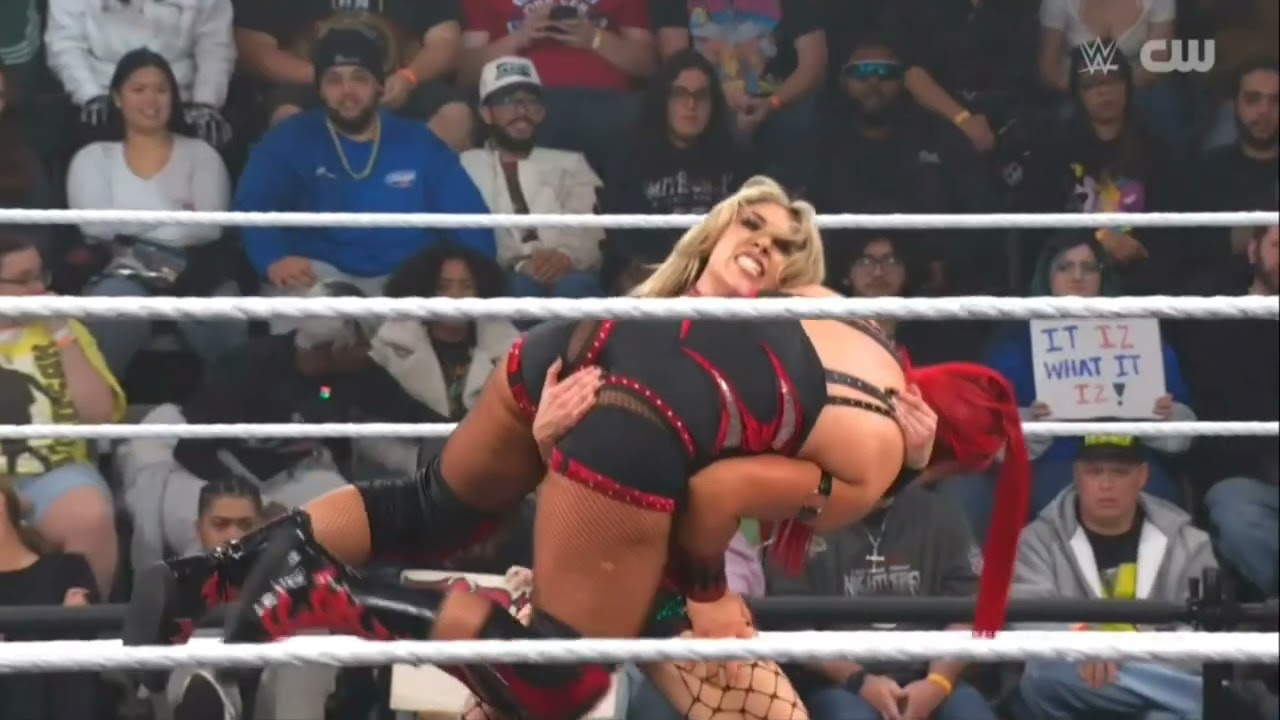 WWE NXT ZARIA VS THEA HAIL 01/27/26