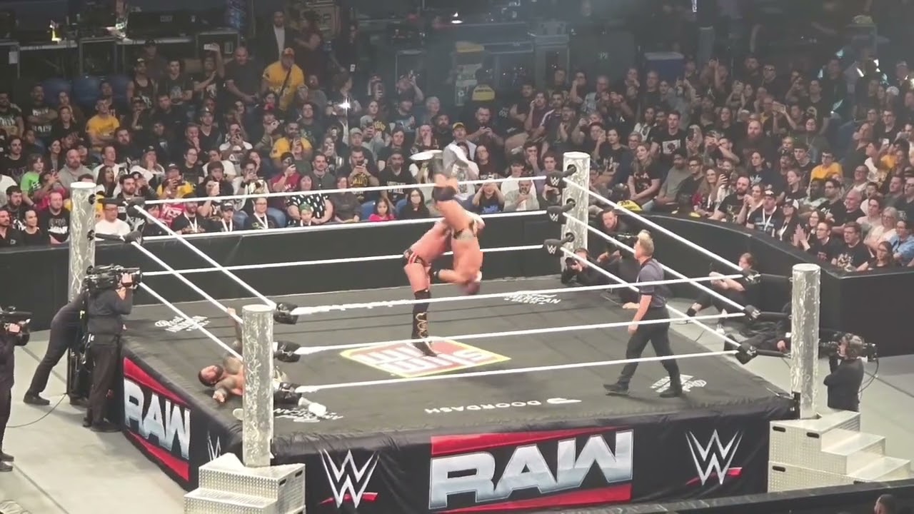 [4K] CM Punk vs Jey Uso vs LA Knight WWE Raw in Perth Australia