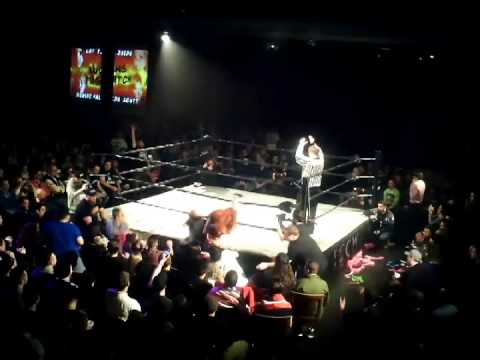 Cat Power & Jaida vs Bambi Hall & Veda Scott [01/17/2015 - Commodore]