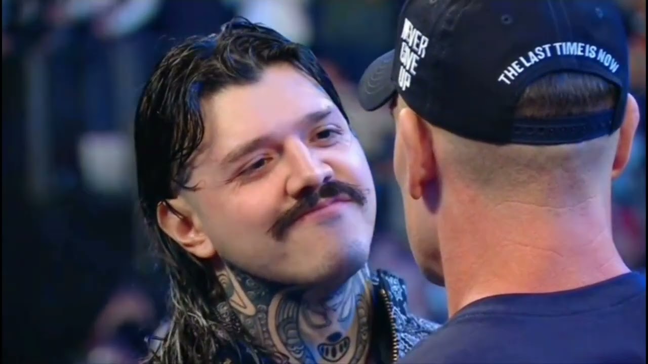 WWE RAW ENTRÉE DE DOMINIK MYSTERIO 11/17/25