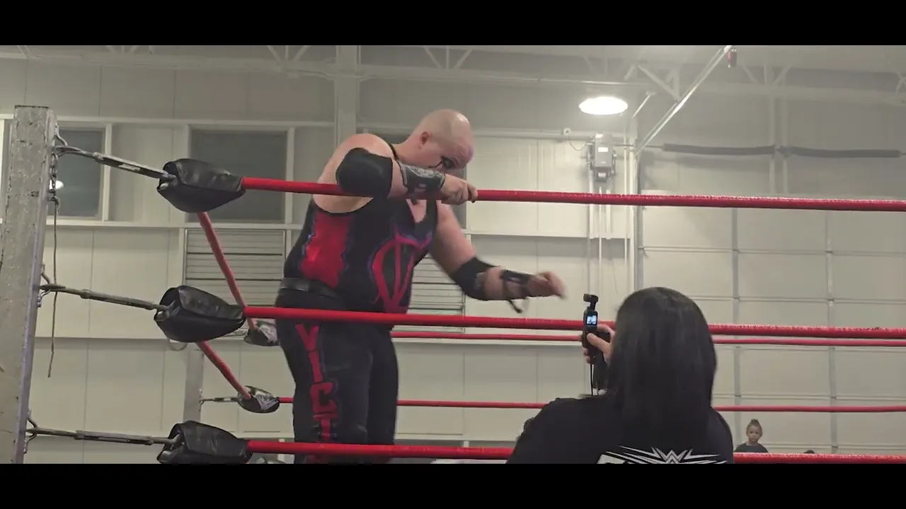 Wwa leitchfield ky gang war fare dash lacardo vs Victor Harlow 1 17 26