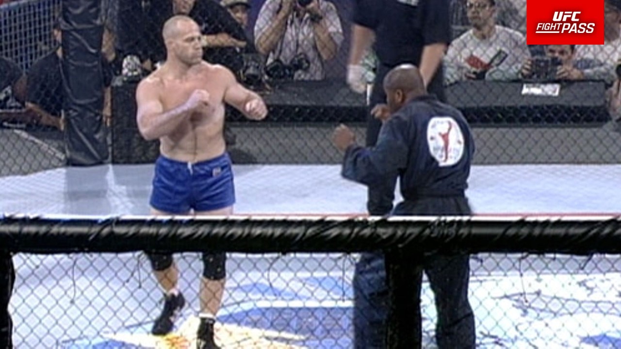 UFC 9: Mark Schultz vs Gary Goodridge | May 16, 1996