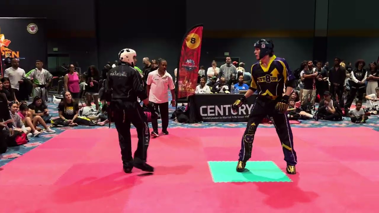 Enrique Letona vs Diego Gomez Men's Light Welterweight Sparring Finals - US Open 2025 backdrop