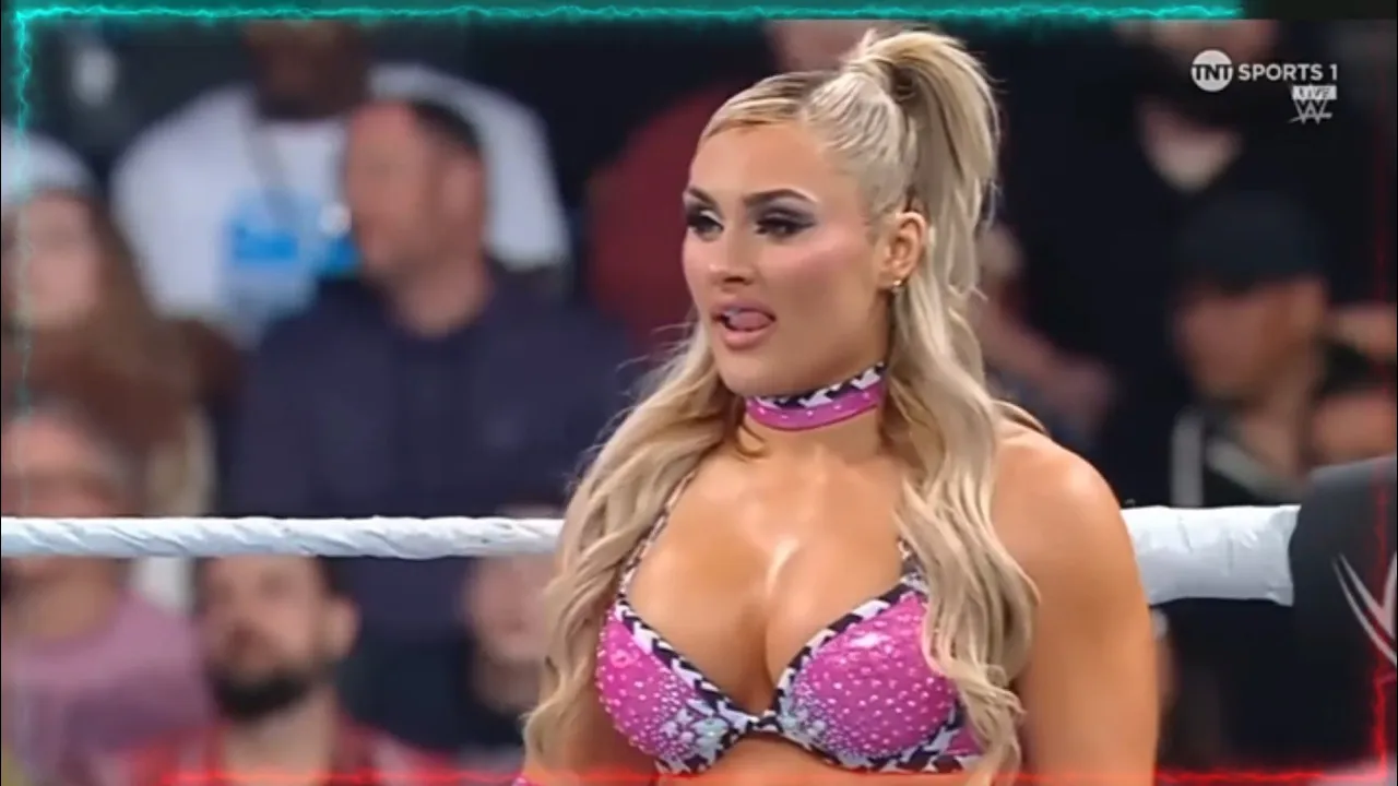 Tiffany Stratton vs. Michin | WWE SmackDown | 8/3/2024 background