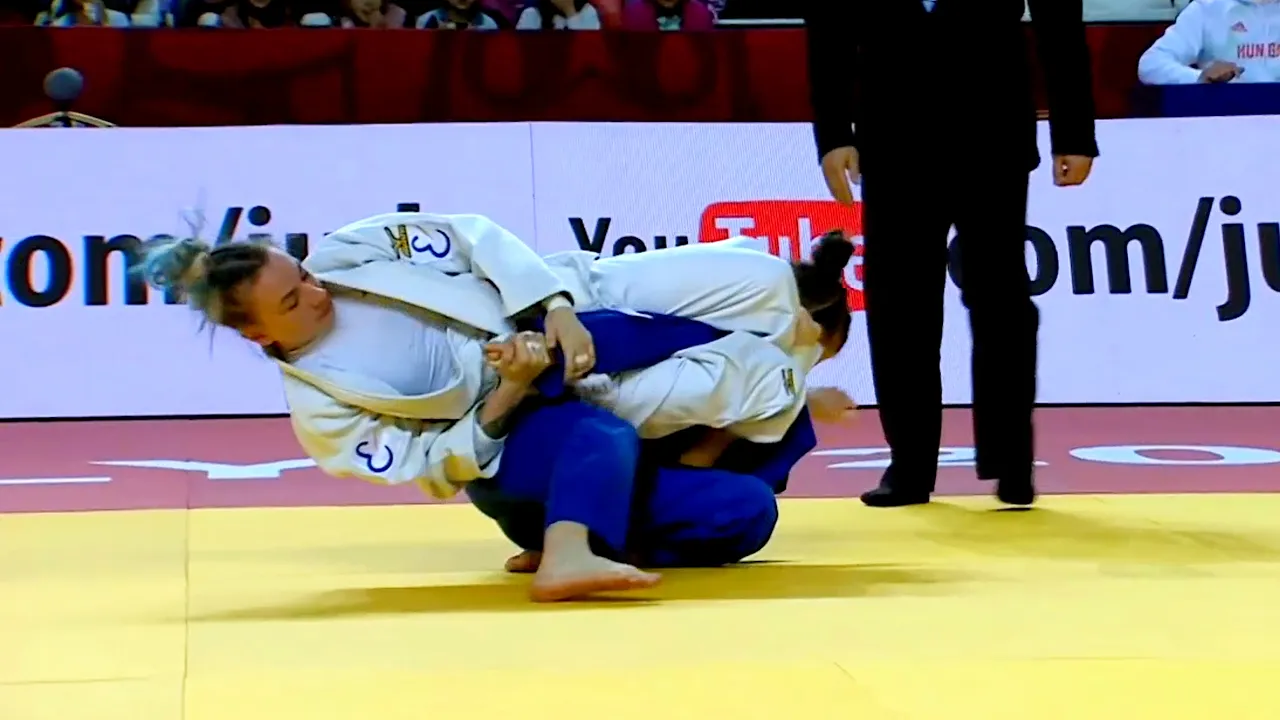 Charline Van Snick had ruthless submissions backdrop