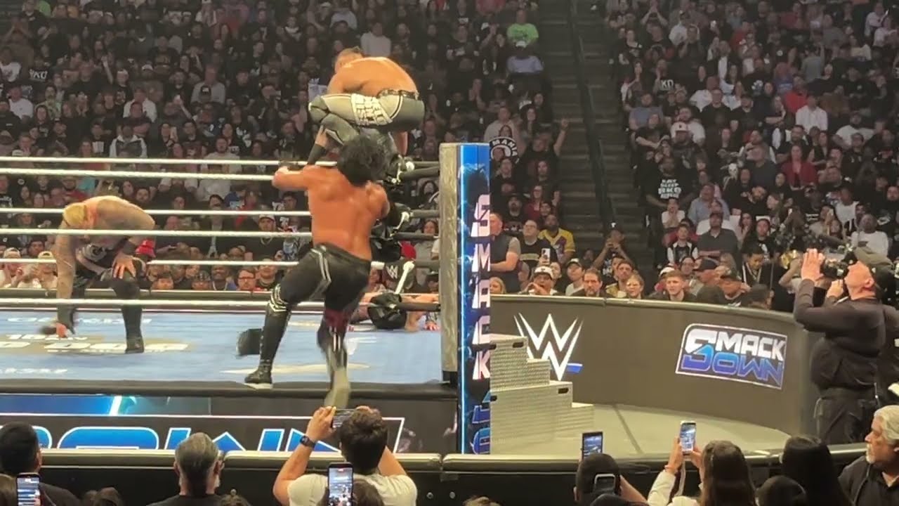 2/2 😱 MFT #rawwwe  #solosikoa #samckdown #rawwwe  #romanreigns #wwefan #wrestling #otc #fypシ 